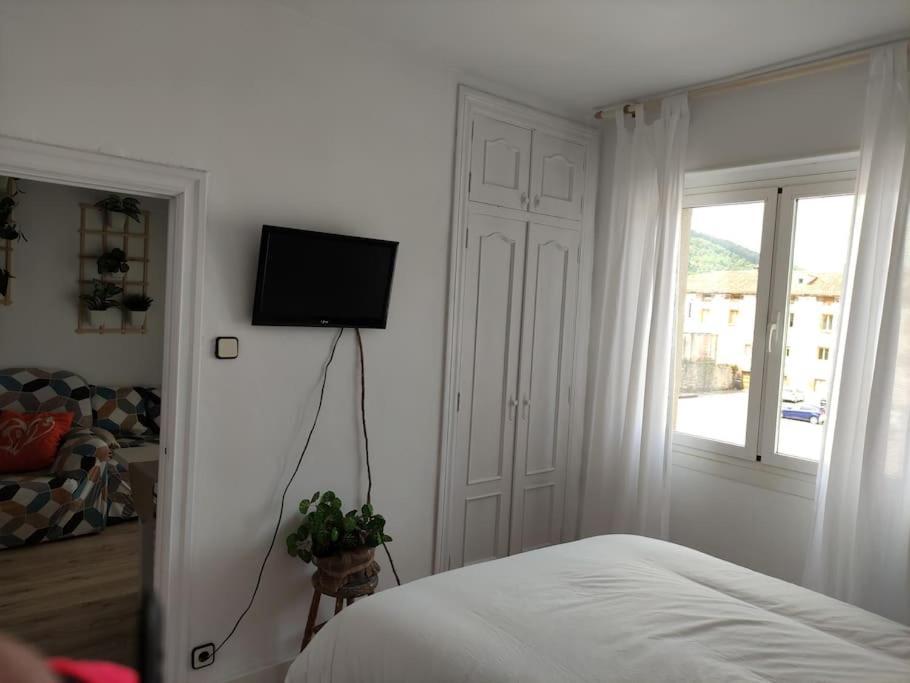 Mirador Del Oja Apartment เอซกาไรย์ ภายนอก รูปภาพ